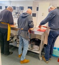 Druk bezig met snijden